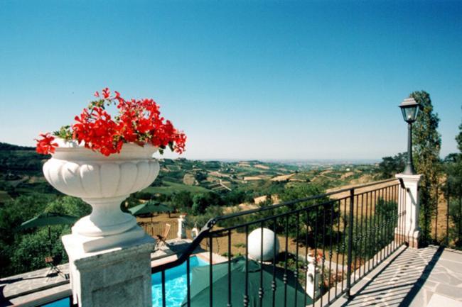 I Quattro Passeri Country House Santa Paola Exterior foto