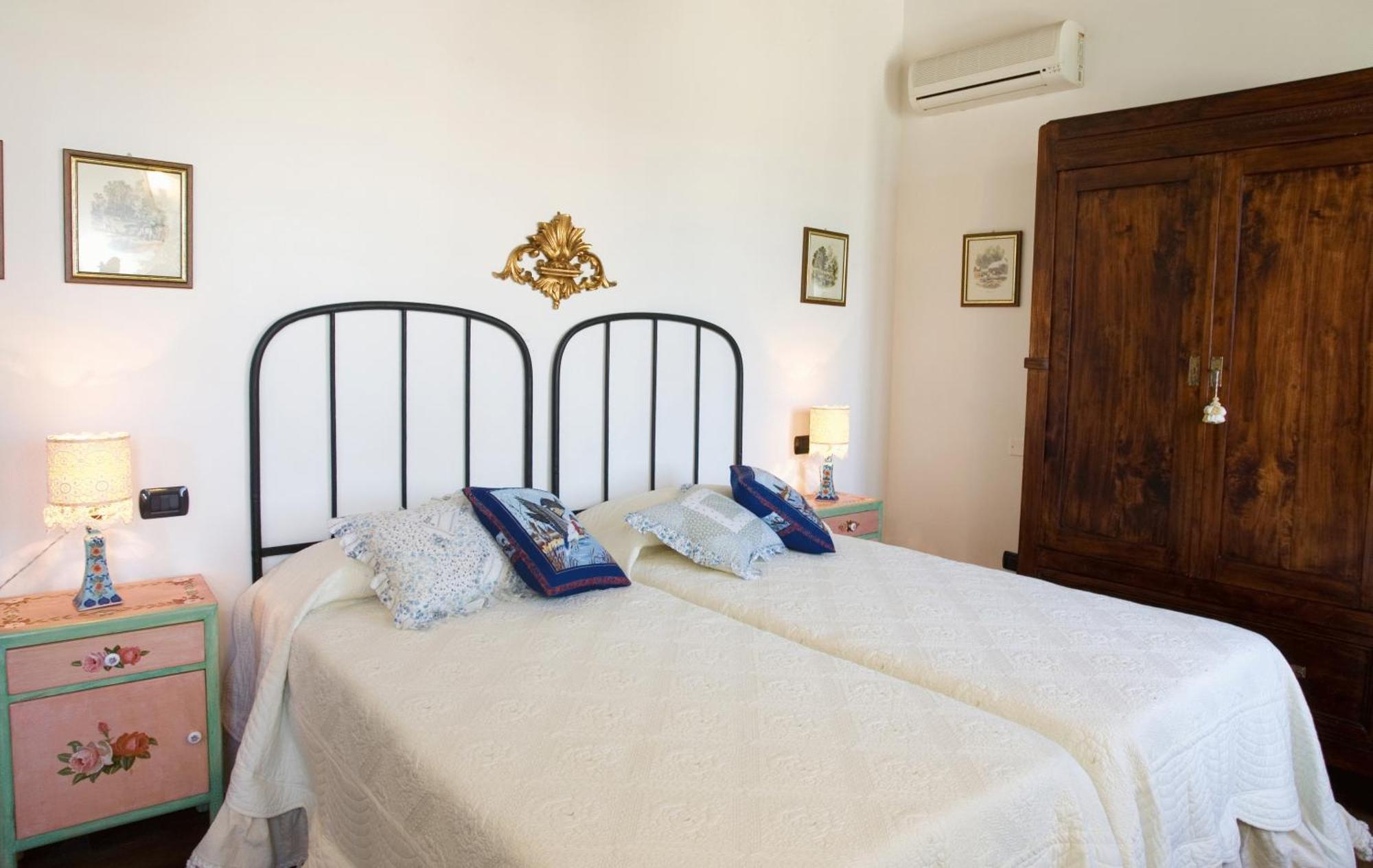 I Quattro Passeri Country House Santa Paola Exterior foto