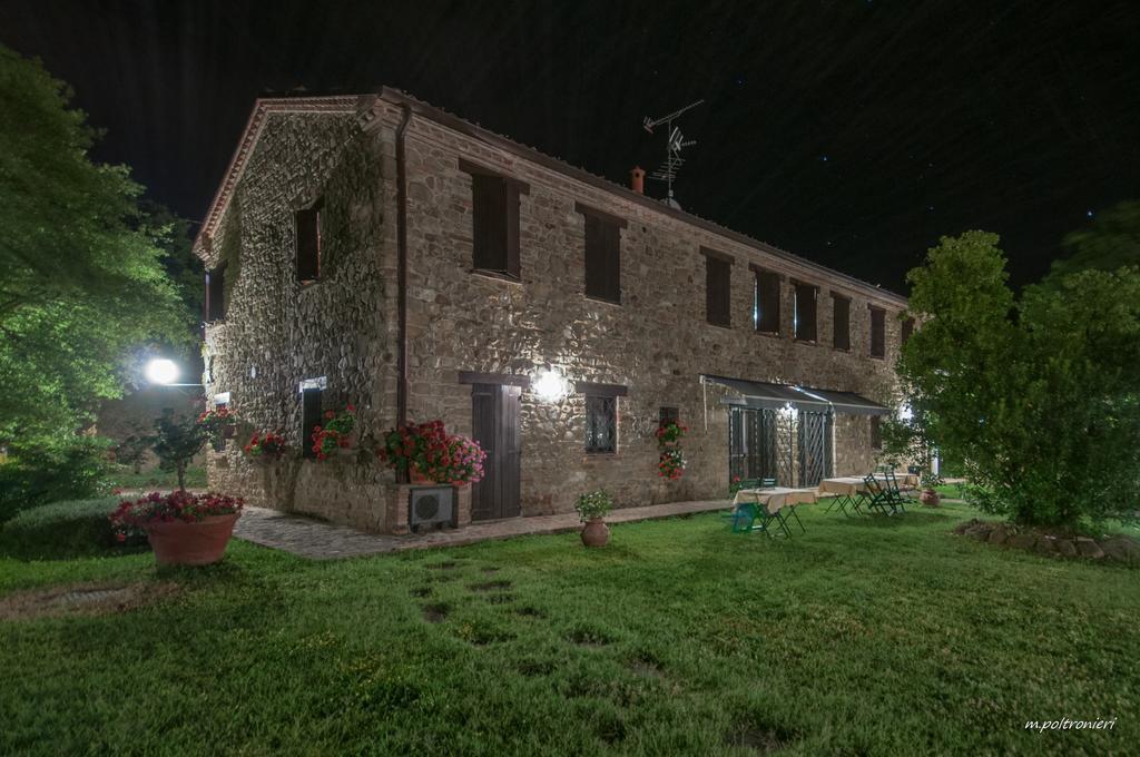 I Quattro Passeri Country House Santa Paola Exterior foto